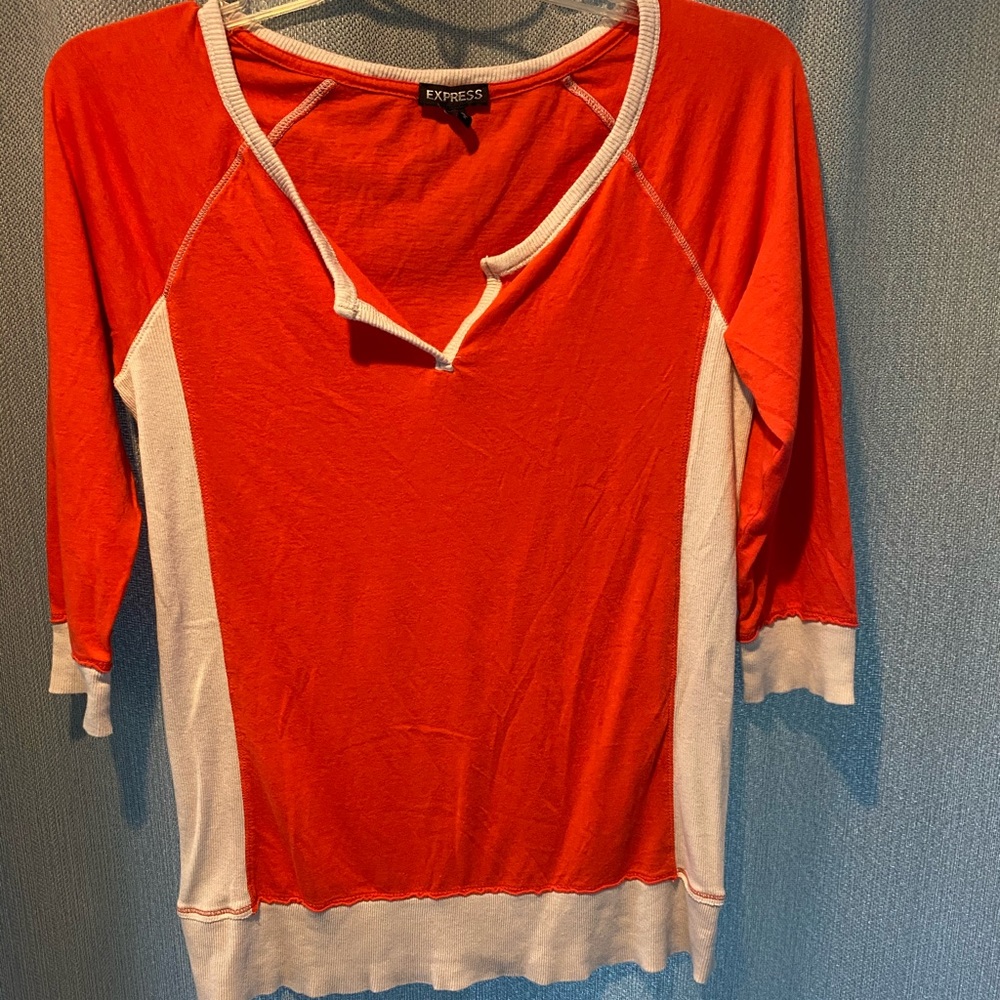 Express 3/4 length sleeve